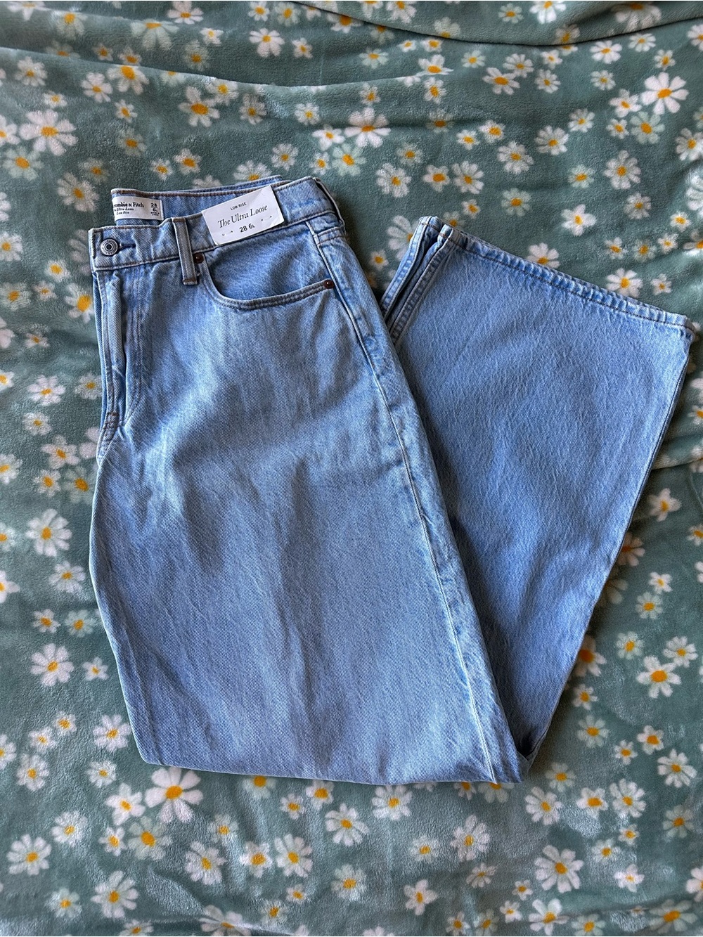Abercrombie ultra loose jeans